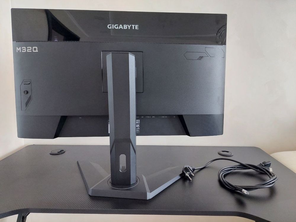 Монітор Gigabyte M32Q 2K QHD