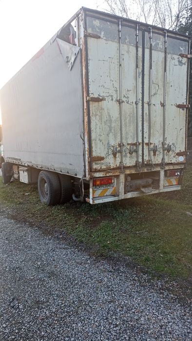 Продається   Mercedes 1827