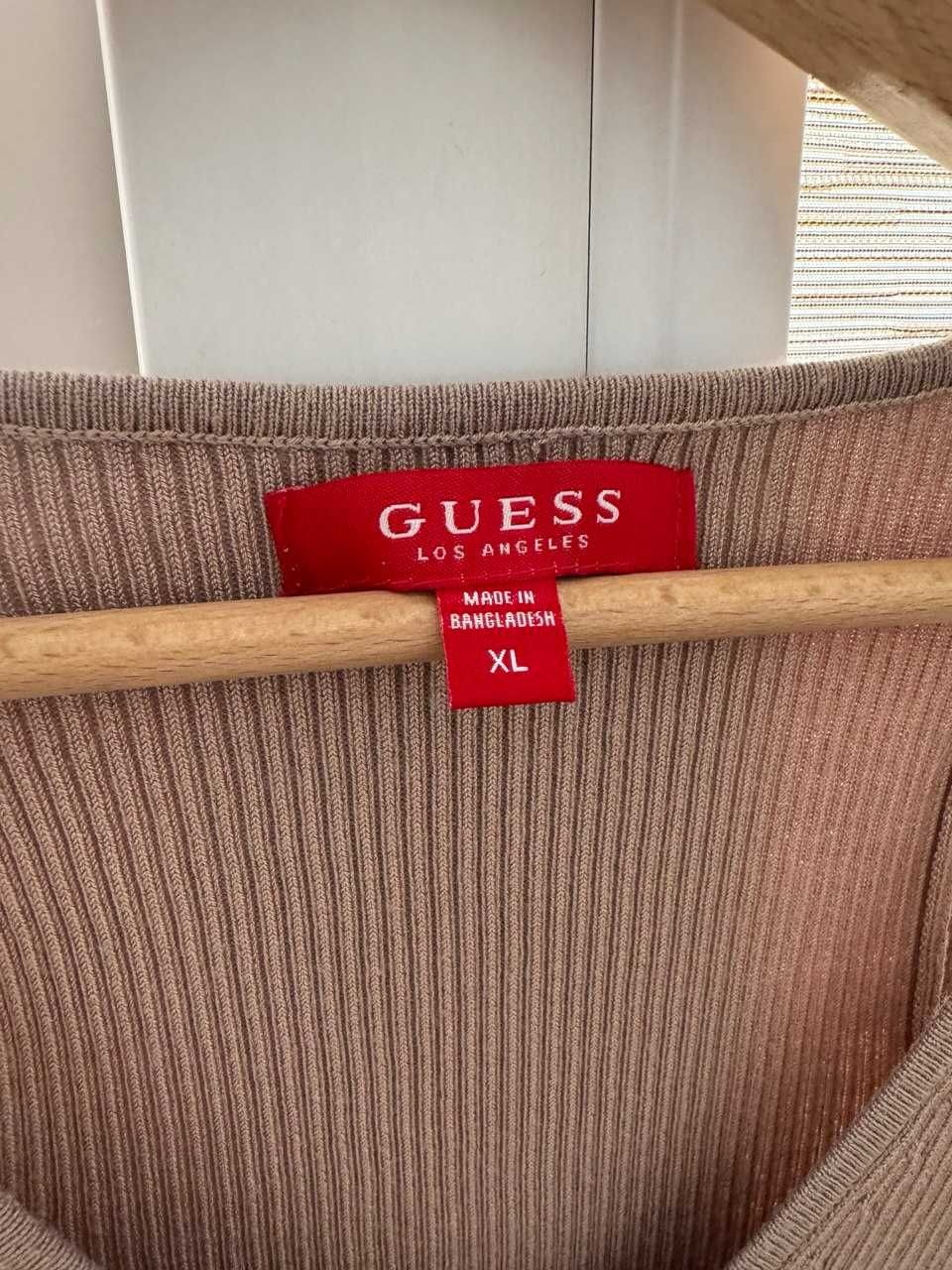 Swetry z dekoltem V Guess