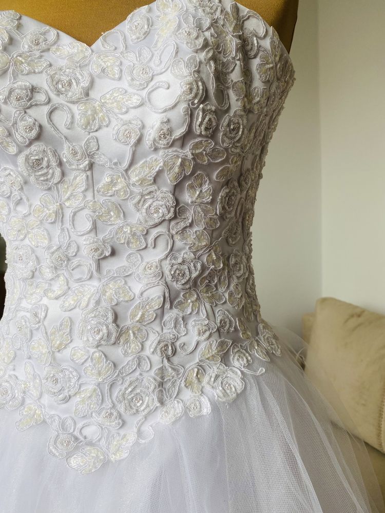 Igar Bridal suknia ślubna sukienka biała gorset tiul 34/XS wyszywany