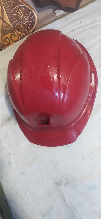Шахтерская каска   б.у.