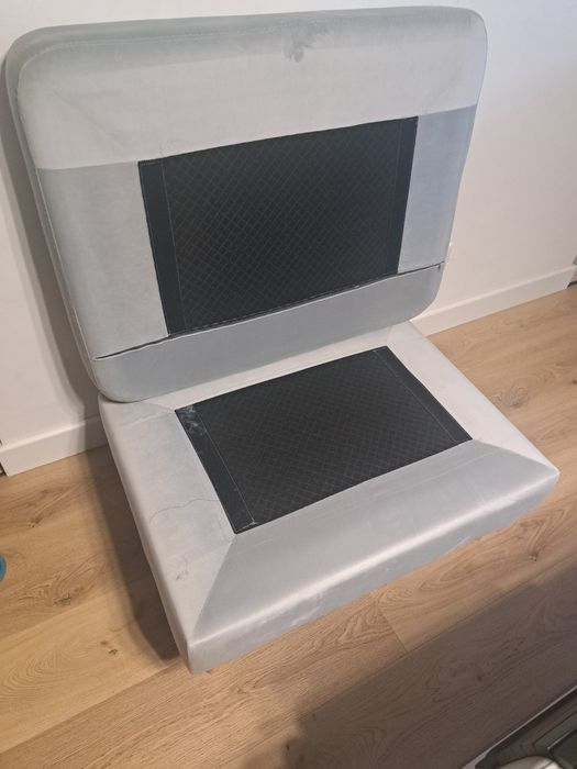 Podnóżek pufa Loren szara (Agata Meble]