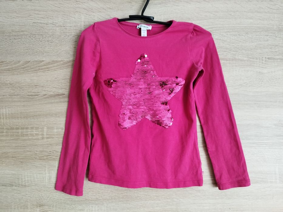 Bluzeczka z cekinową gwiazdą 7-8 lat