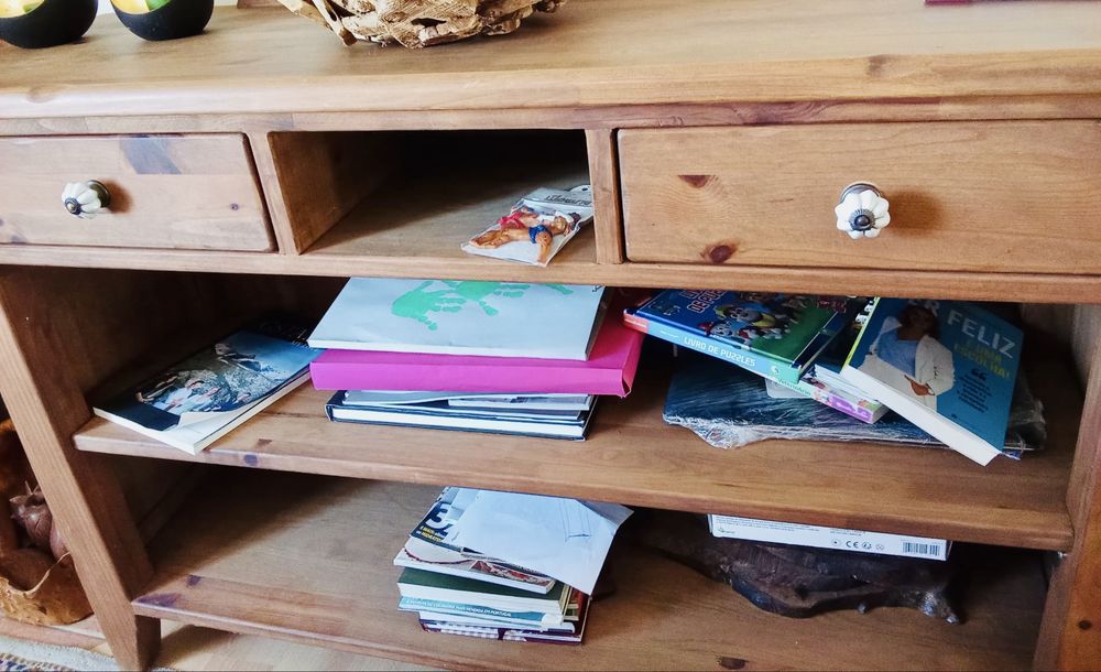 Optimo Movel rustico em madeira