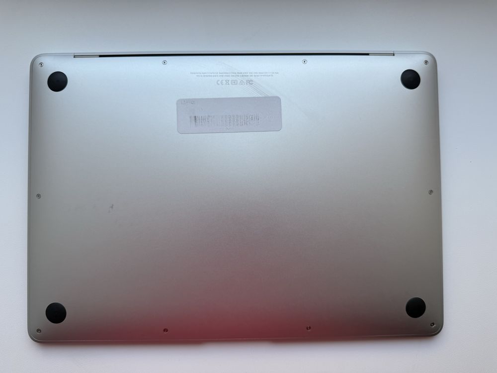 Apple MacBook Air 2018 i5/1.6/8gb/256gb 85%