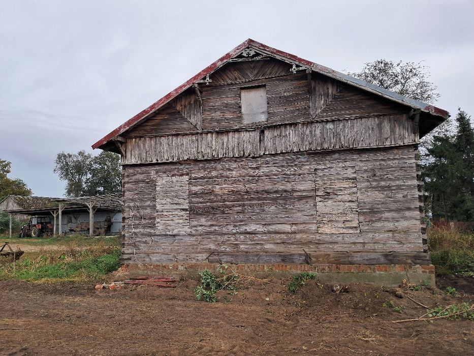 Sprzedam dom drewniany do rozbiórki lub przeniesienia 11metry na 9