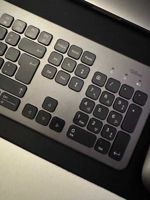 Teclado e Rato QILIVE sem fios (c/ garantia)
