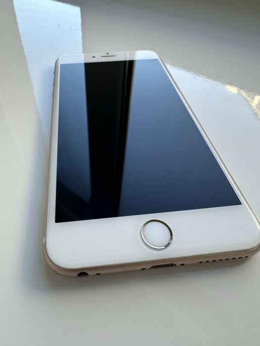 Айфон Смартфон Apple iPhone 6s Plus 64Gb Gold