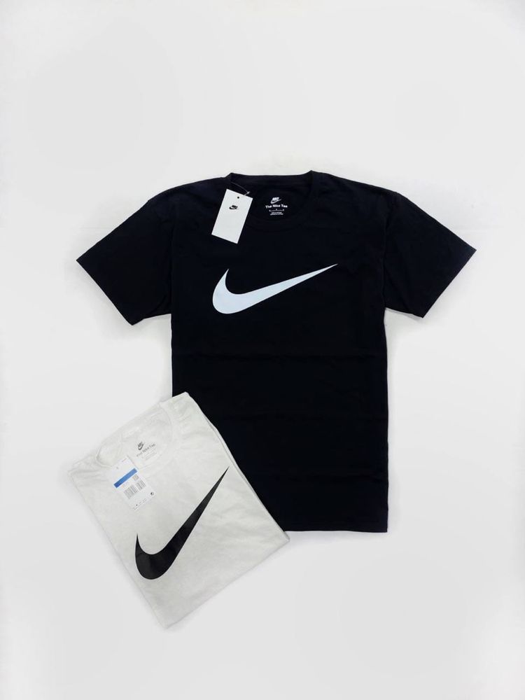 Футболка Nike оригінал класична нова із бірками чорна та біла є
