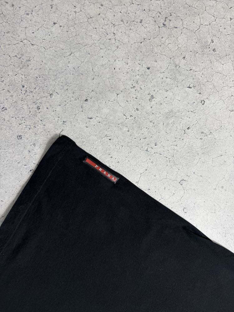 Мужская Футболка Prada Red Tab Черная Размер L-XL