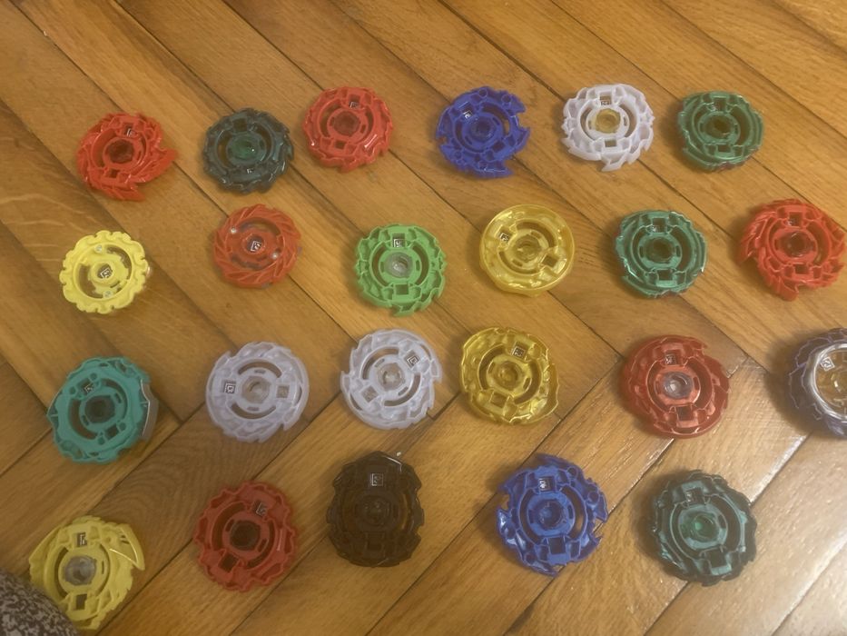 Бейблейди від хасбро, сб, і запускалки