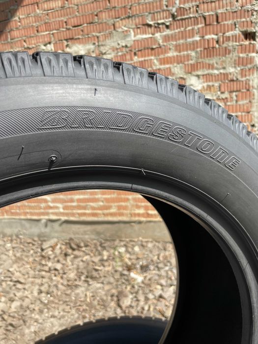 215/55 R17 BRIDGESTONE BLIZZAK VRX2  Велика Наявність Шин!Склад