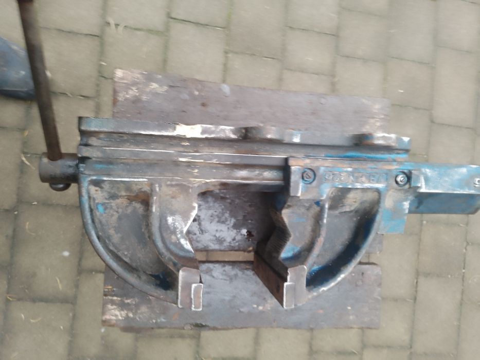 Imadło średnie kute