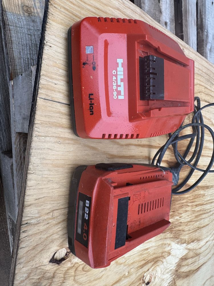 Hilti C 4/36-90 Ładowarka i Bateria B22  4.0