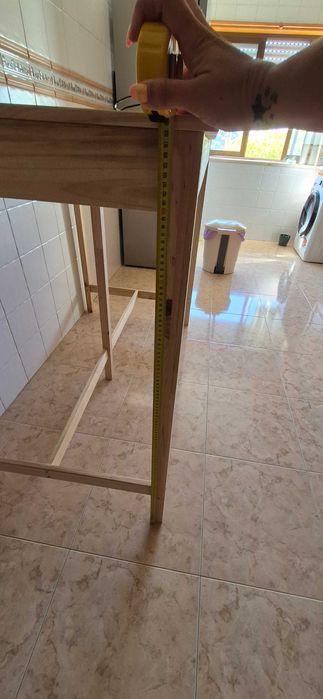 Mesa alta de cozinha
