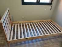 Cama solteiro IKEA
