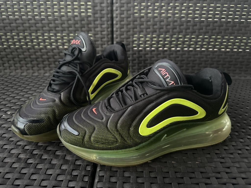 Nike AIR max 720