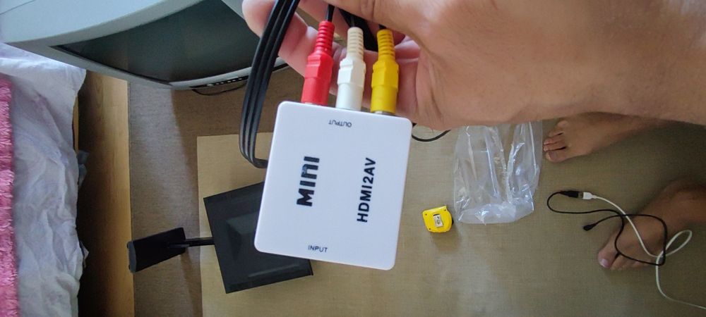 Tv 50 cm + suporte + conversor