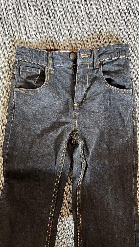 Spodnie jeans chlopiec dziewczynka 140 stan bdb o2