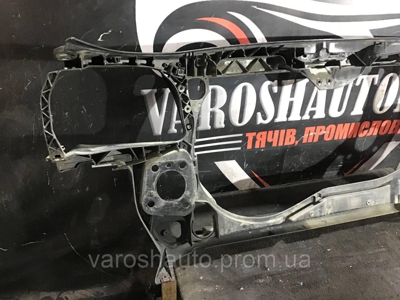 Панель передня (телевізор) Audi A4 B7 8E0805594E 4408