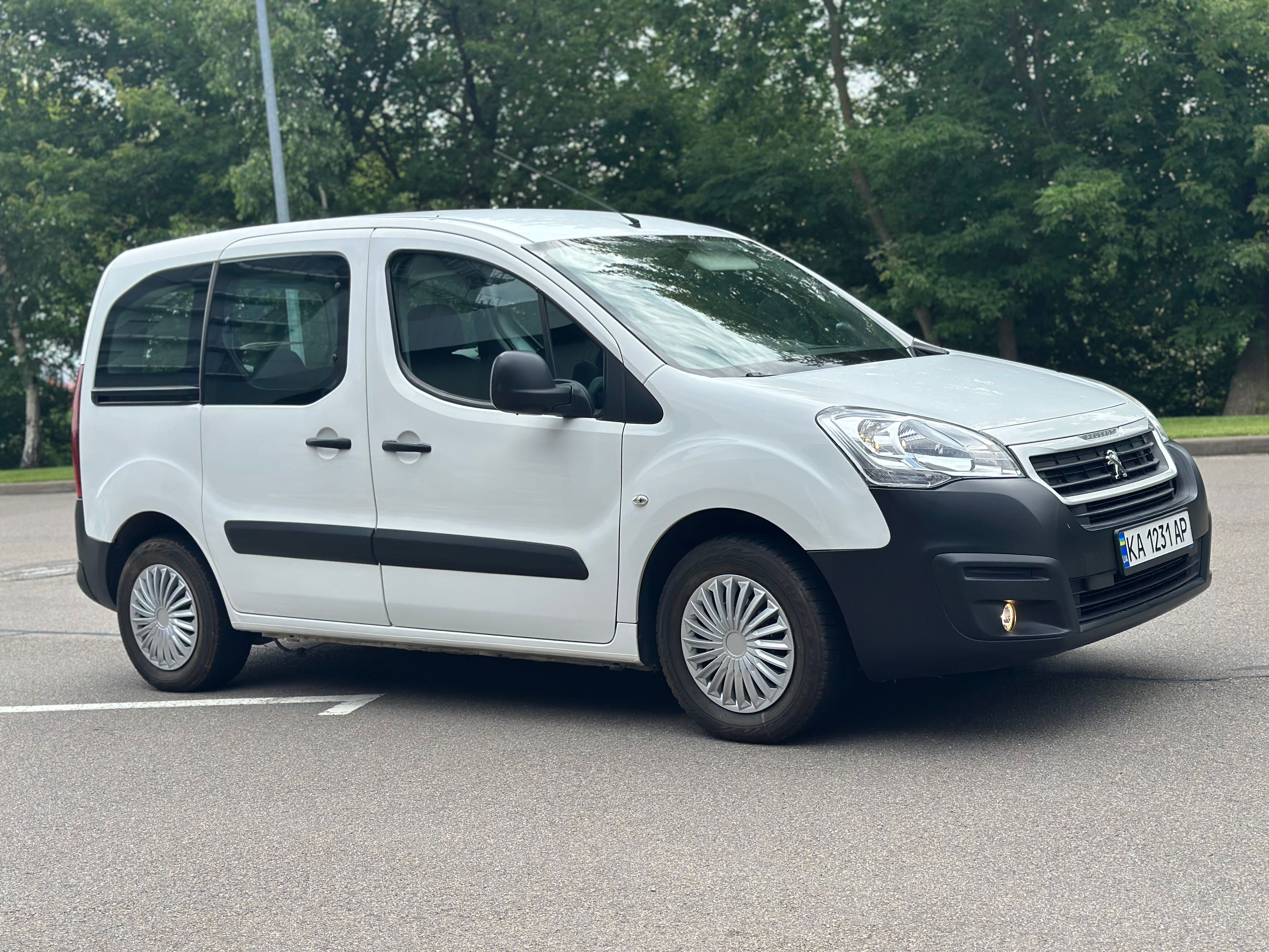 Продам Peugeot Partner