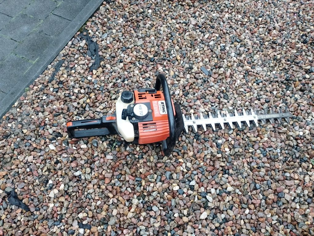 Sprzedam nożyce Stihl HS72