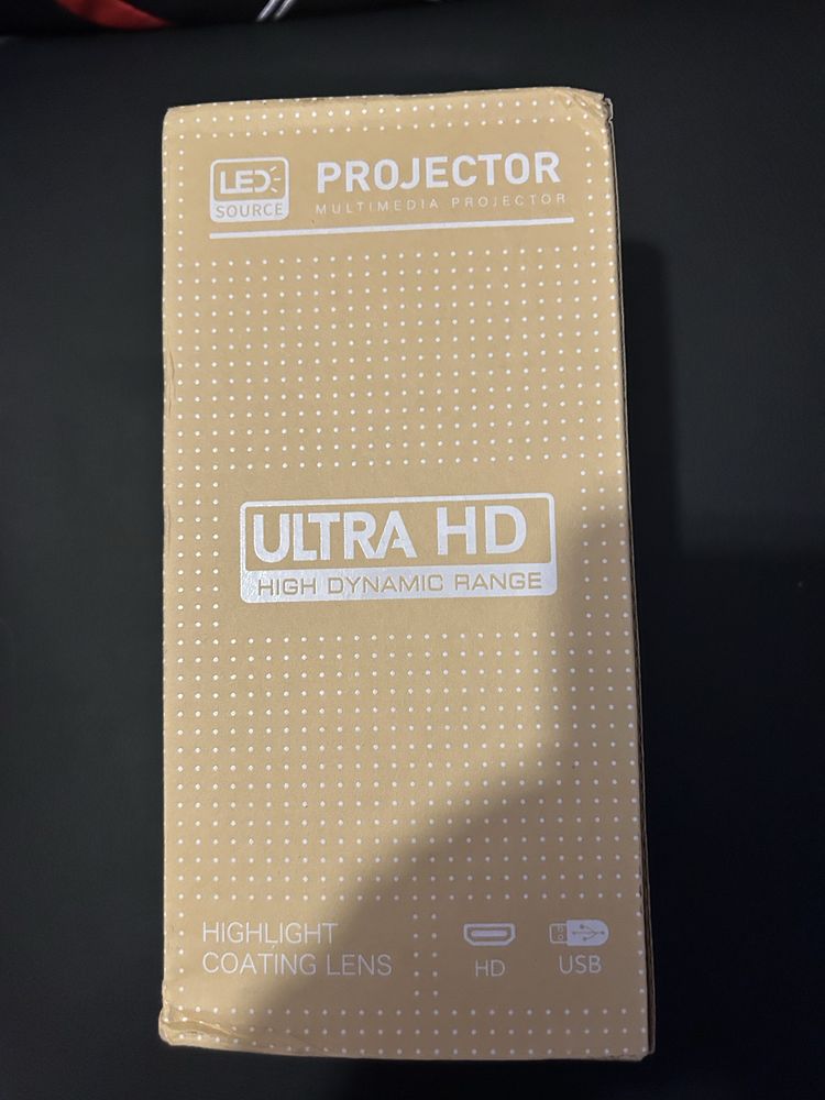 Projektor LED Q200 – nowy