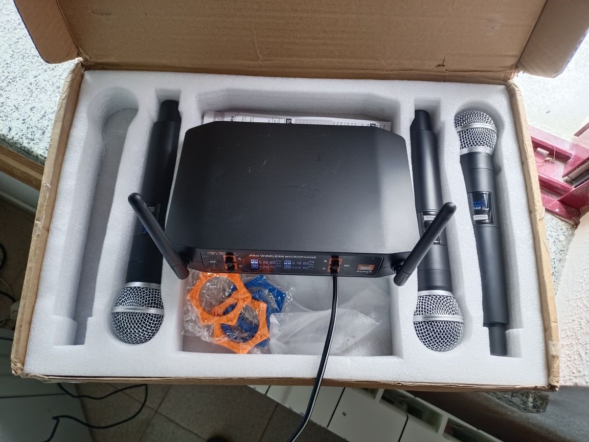 Micros sem fios "3 micros"