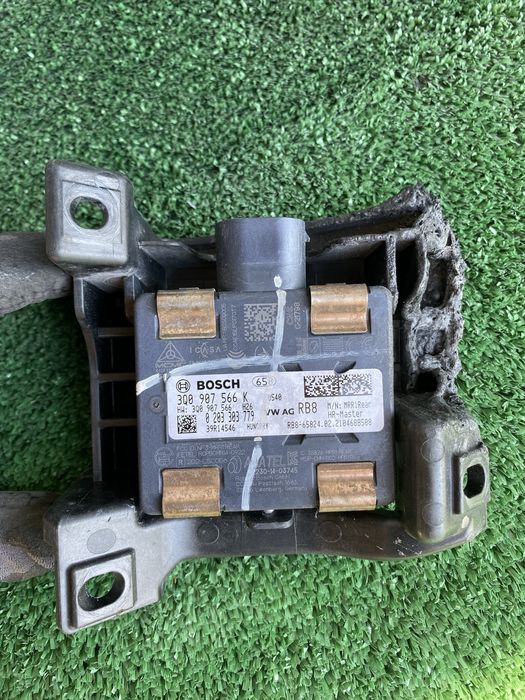 Audi q3 83a мертві зони ліва права проводка партронік