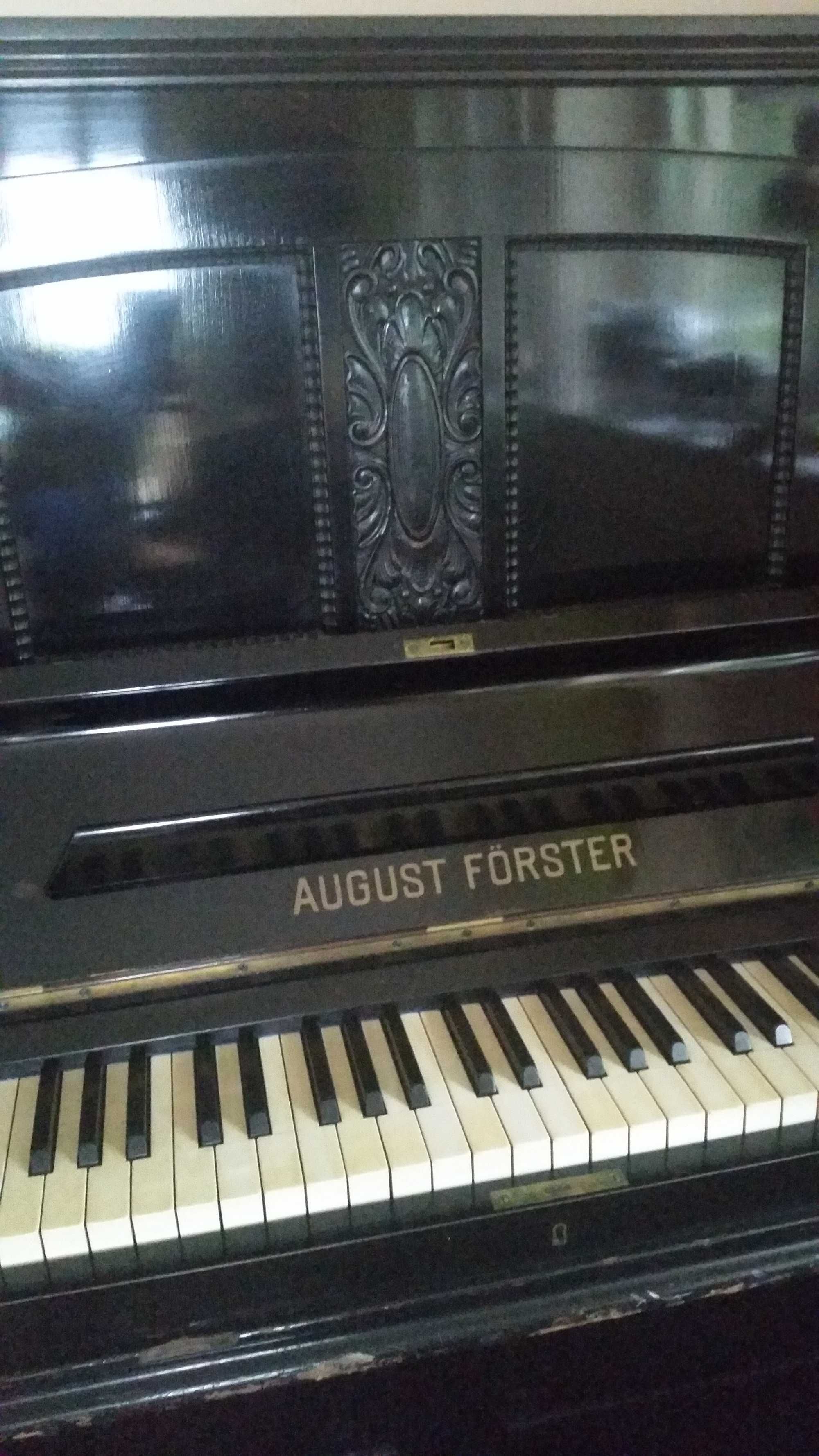 Okazja! pianino August Forster