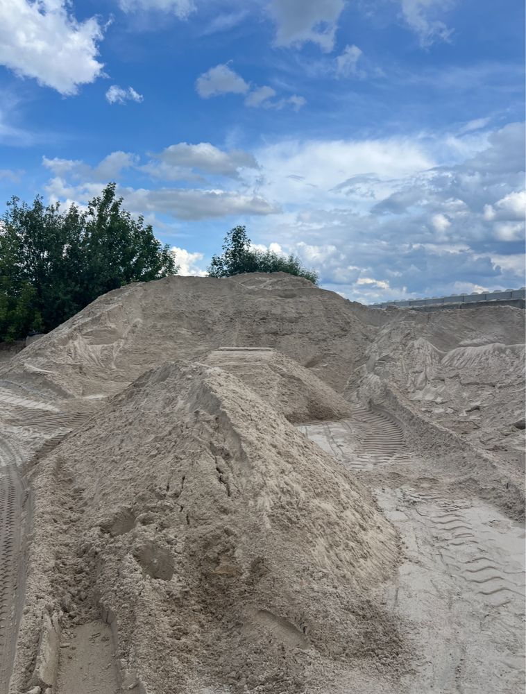 Piasek płukany 0–2 mm podsypka,zaprawa,budowa transport 5,15,27 ton