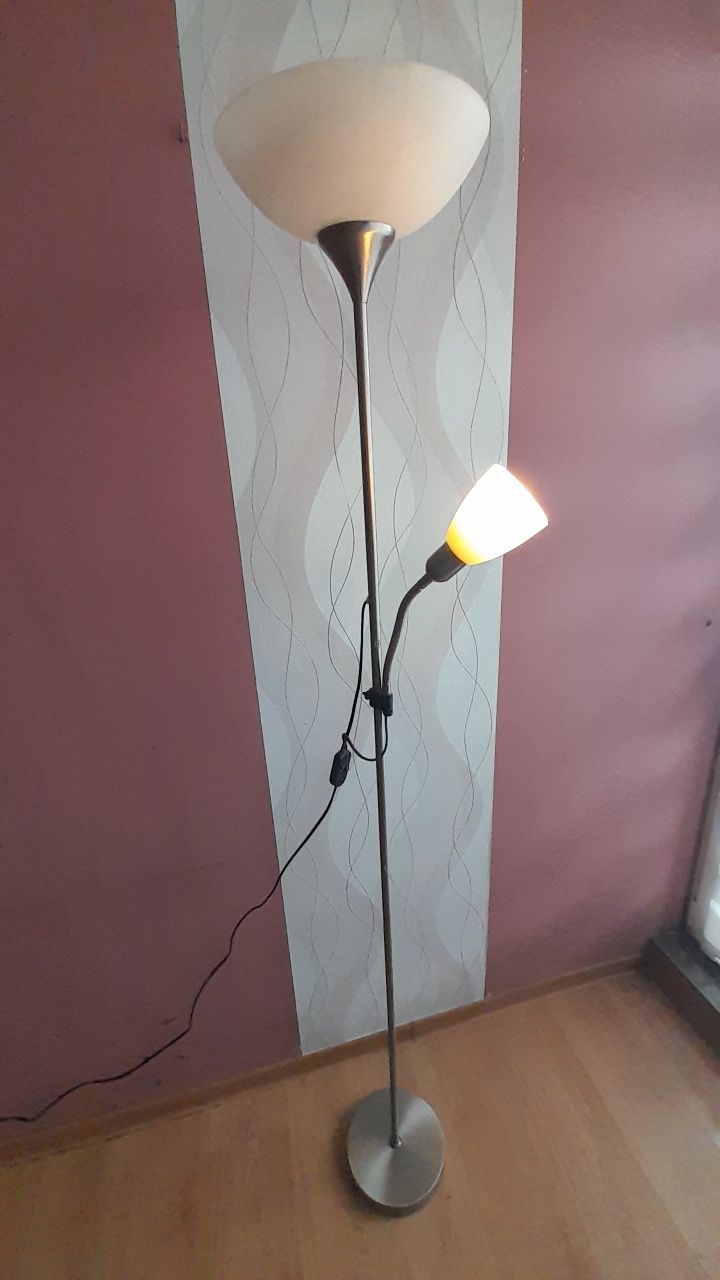 Lampa  podłogowa