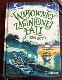 Książka " Wojownicy zaginionej fali" Catherine Doyle
