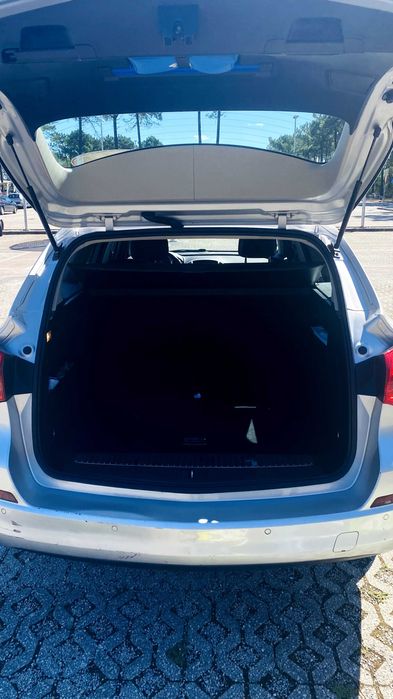 Opel Astra Sports Tourer - Impecavel