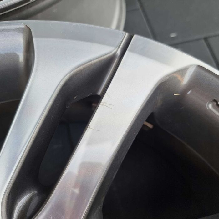 Felgi aluminiowe VOLVO XC70 XC60 17'' 7,5Jx17 5x108 ET55