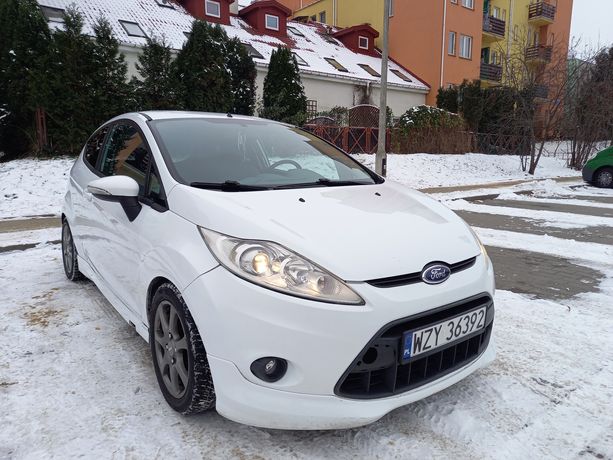 Ford Fiesta st 1.6 120km manualna 2010 rok