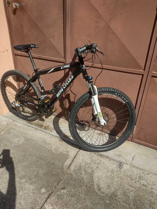 Bicicleta Berg pro x ( travões a óleo, suspensão Rochrider 5.3 )