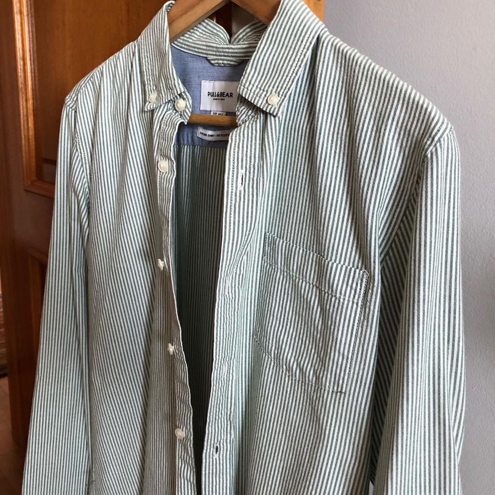 Camisas Mango / Zara / Pull and bear