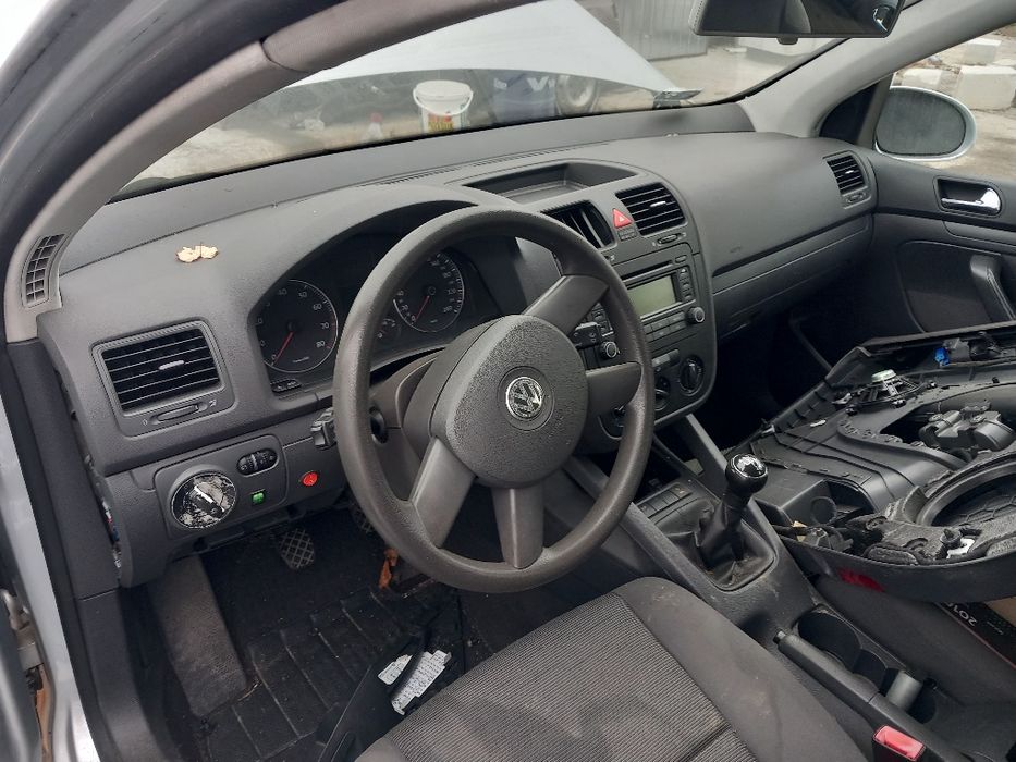 Deska rozdzielcza golf 5
