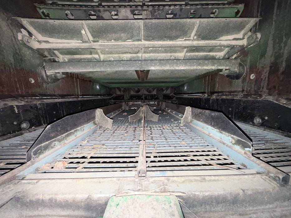 John Deere S670i HillMaster