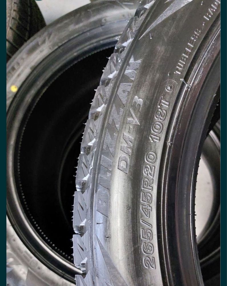 275/45/20+265/45/20 R20 Bridgestone Blizzak DM-V3 4шт нові зима