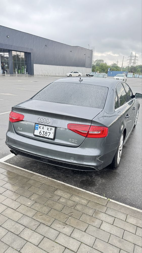 Продам Audi A4 quattro S-line