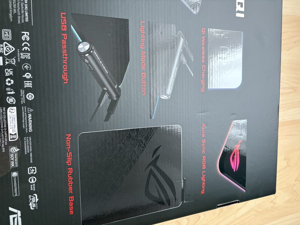 Asus ROG Balteus QI rgb gaming pad + gwar 12/2026