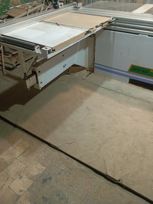 Форматно раскроечный станок