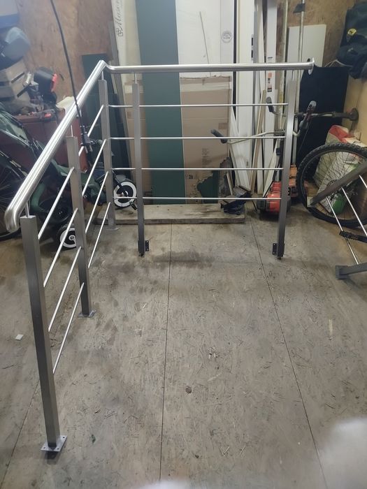 Sprzedam balustrady ze stali nierdzewnej
