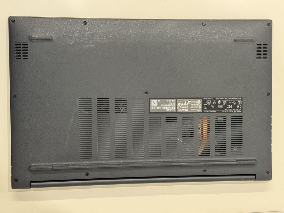 17.3" IPS Intel i5-1235U 16GB/512GB Ноутбук Asus Vivobook 17