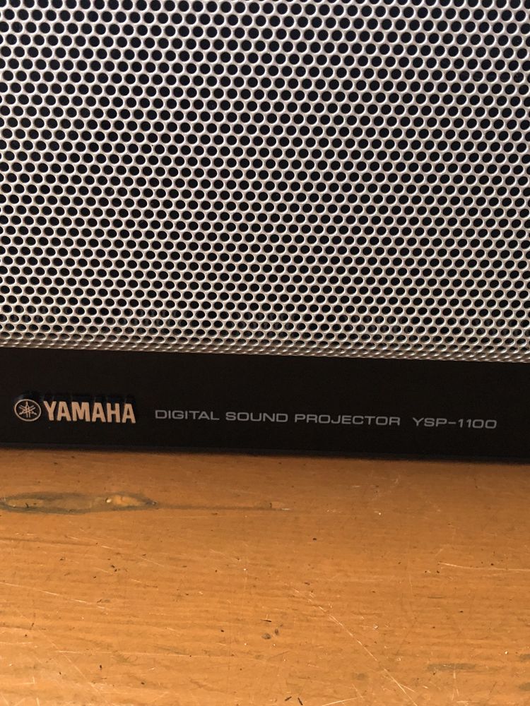 Новый звуковой цифровой проектор YAMAHA YSP-1100.