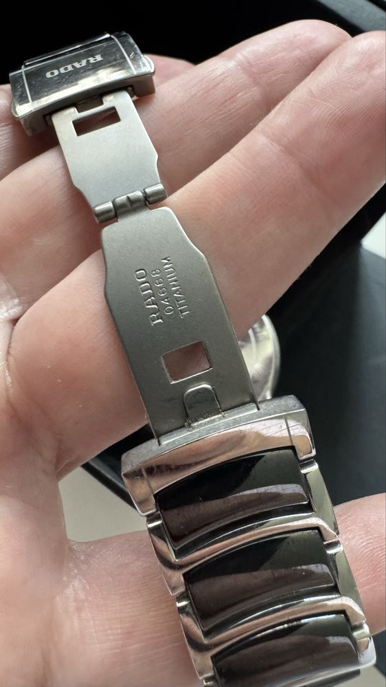 Годинники  Rado
