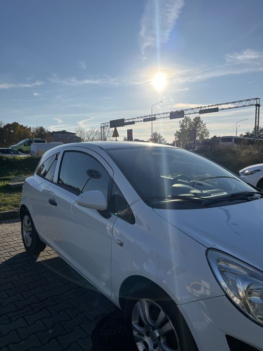 Opel Corsa D 1.2 EcoFlex 2011r