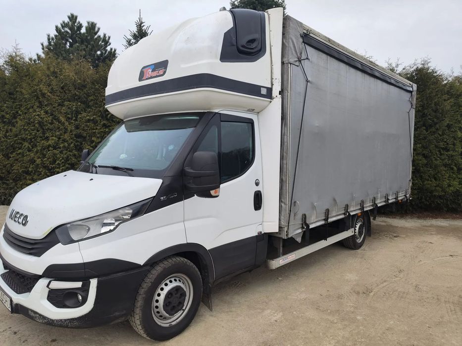 Iveco Daily  Iveco Daily Iveco Daily 35S18 z zabudową plandekową na 10 euro palet